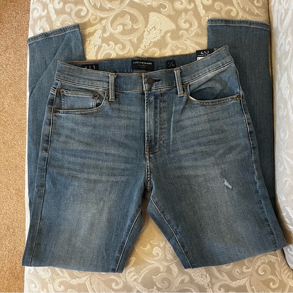 ❤️SOLD❤️ Men’s Lucky Brand 411 Athletic TaperJeans, 31x32 - Picture 11 of 11